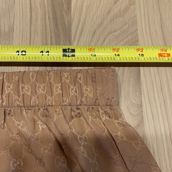 NWT Authentic Gucci silk set - Picture 14 of 16